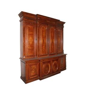 Grande credenza francese della prima metà del 1800, stile Luigi Filippo, in legno di noce