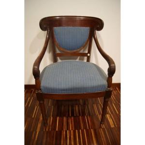 Poltrona da scrivania francese della metà del 1800, stile Direttorio, in massello di mogano