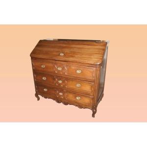 Ribalta francese del 1700 in legno di rovere, con  maniglie in ottone con sugli sfondi raffigur