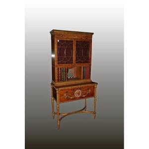 Vetrinetta inglese della seconda metà del 1700, stile Sheraton, in legno di satinwood