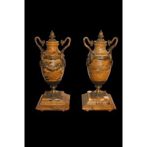 Coppia vasi in stile impero in marmo francesi - XIX secolo