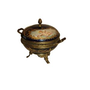 Piccolo Centrotavola Portagioie in Ceramica Francese Sevres