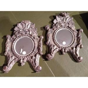 Petits miroirs italiens anciens des années 1700 en bois sculpté de la Mecque
