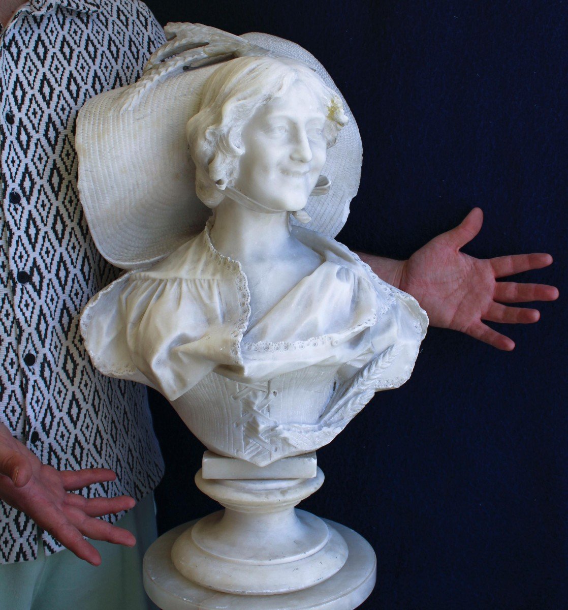 Busto Dama con Cappello ,  Adolfo Cipriani -photo-2