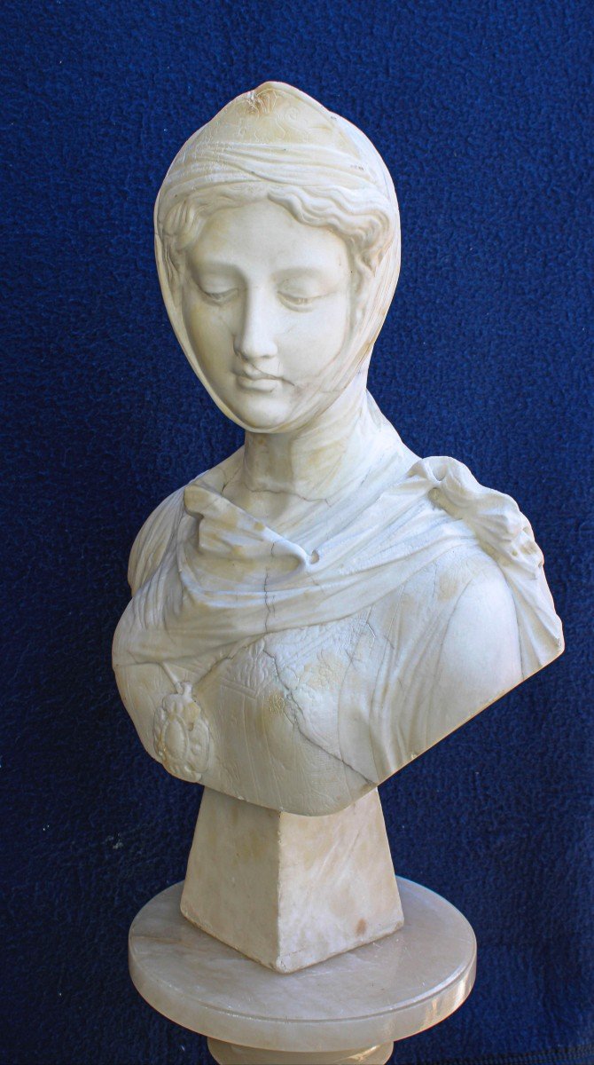 Grande Busto raffigurante Beatrice 