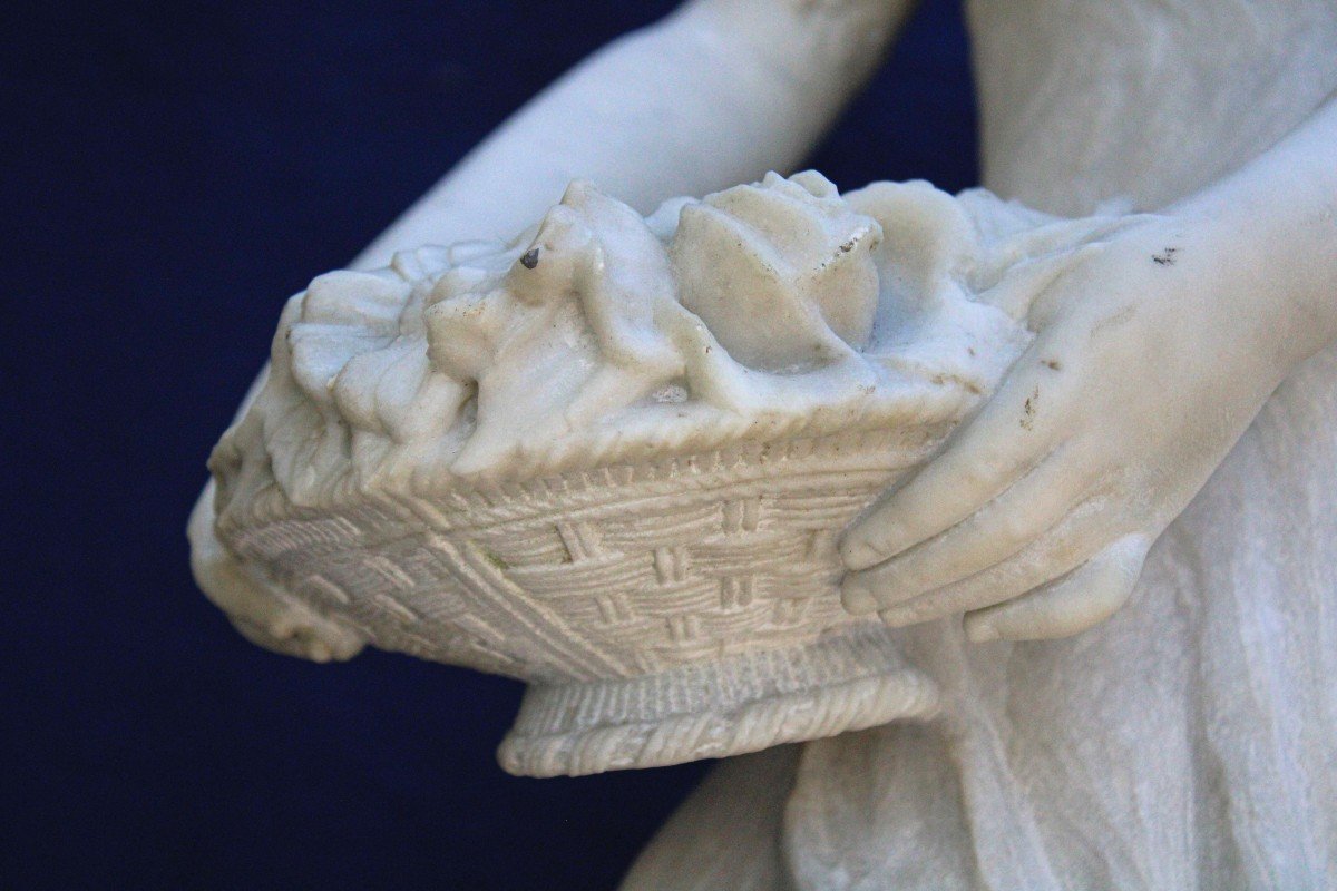 Grande Statua Dama con cesto di fiori in mano Marmo Carrara -photo-8