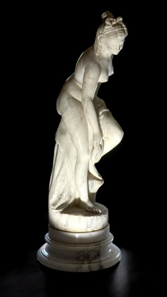 Statua raffigurante una fanciulla nuda (Baigneuse) , Allegrain, Marmo Carrara -photo-8