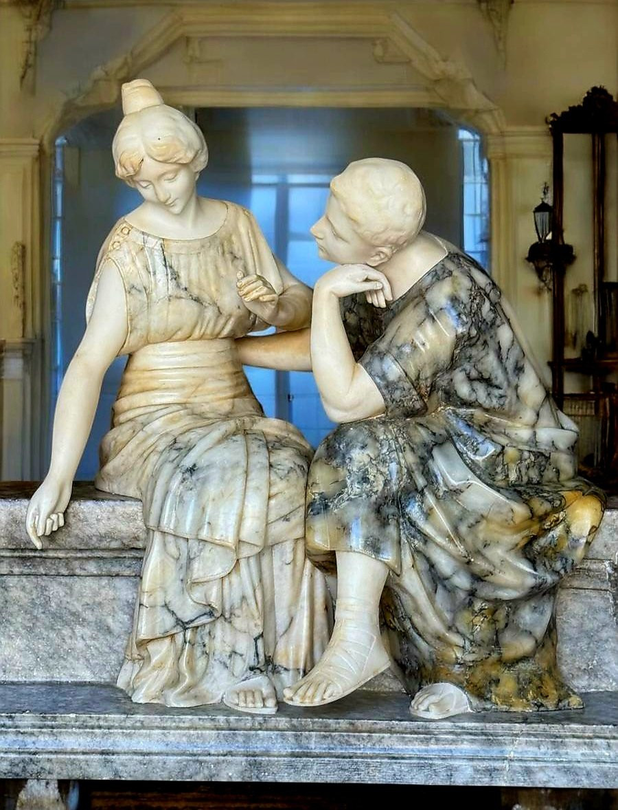 Statua raffigurante due Fanciulli innamorati in Marmo Carrara , Pugi (1850)-photo-2