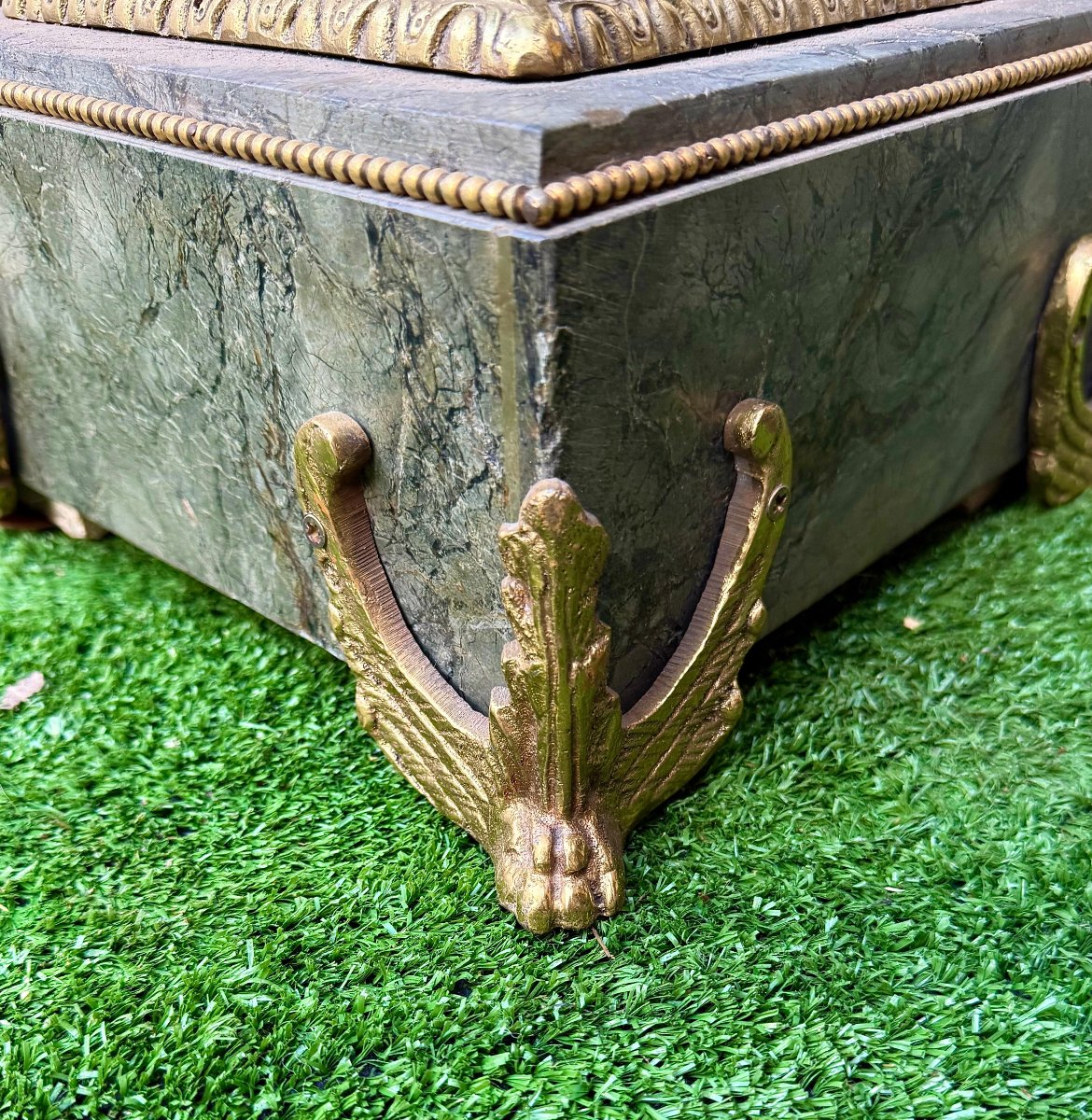 Coppia di Colonne in Marmo Verde con elementi decorativi in Bronzo Dorato-photo-7