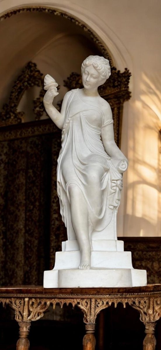 Statua raffigurante Fanciulla, Marmo Bianco statuario di Carrara-photo-3