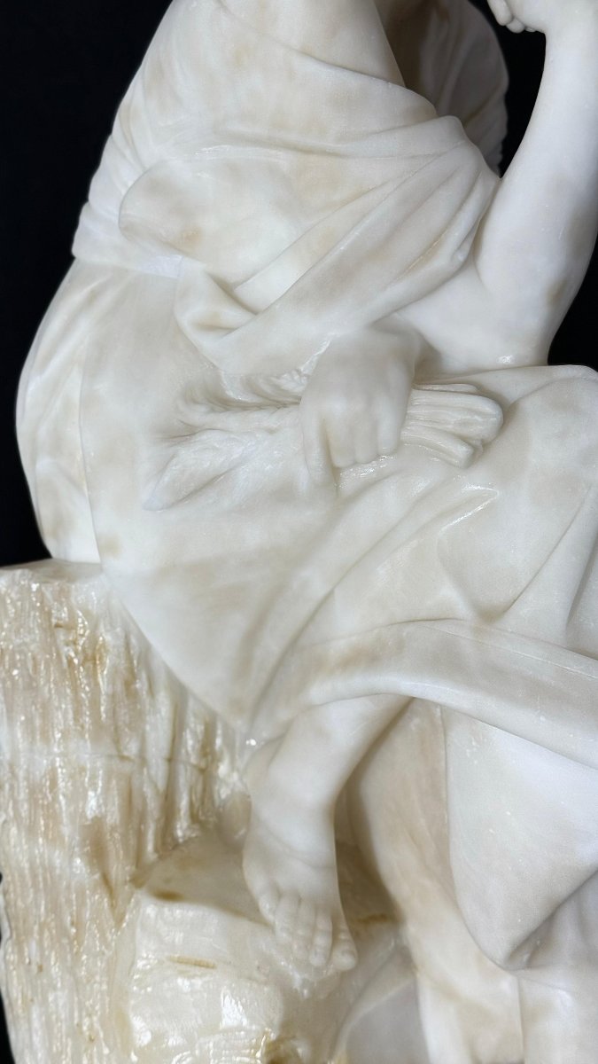 Statua raffigurante una donna seduta, con una mano sul mento • Guglielmo PUGI -photo-4