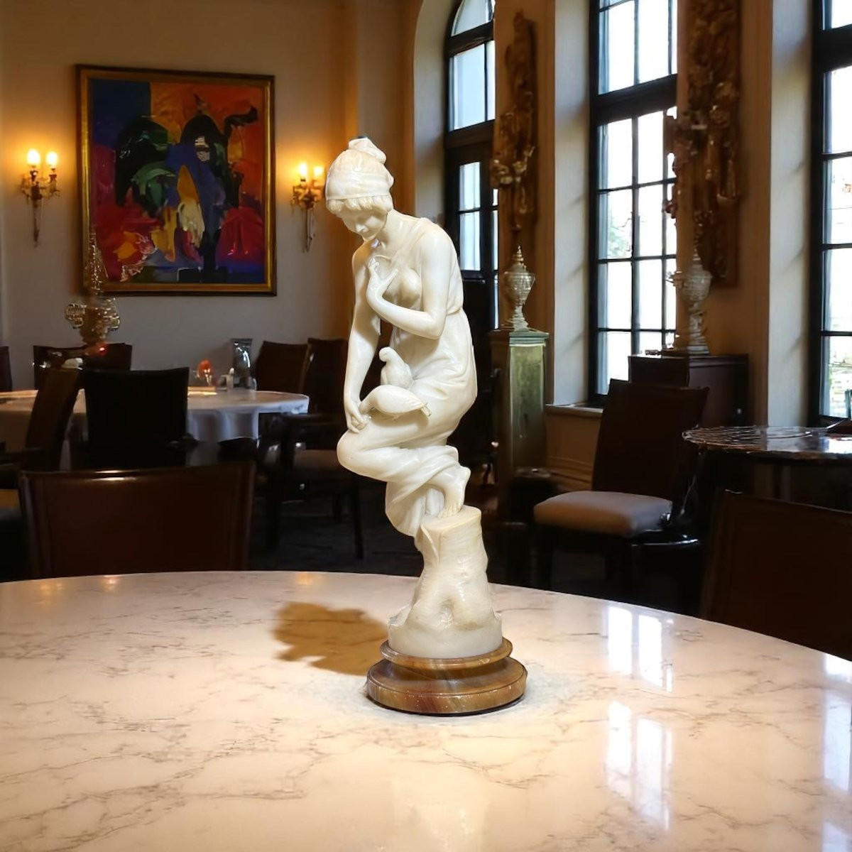 Statua fanciulla che gioca con Colombi in Marmo Bianco Statuario di Carrara -photo-3