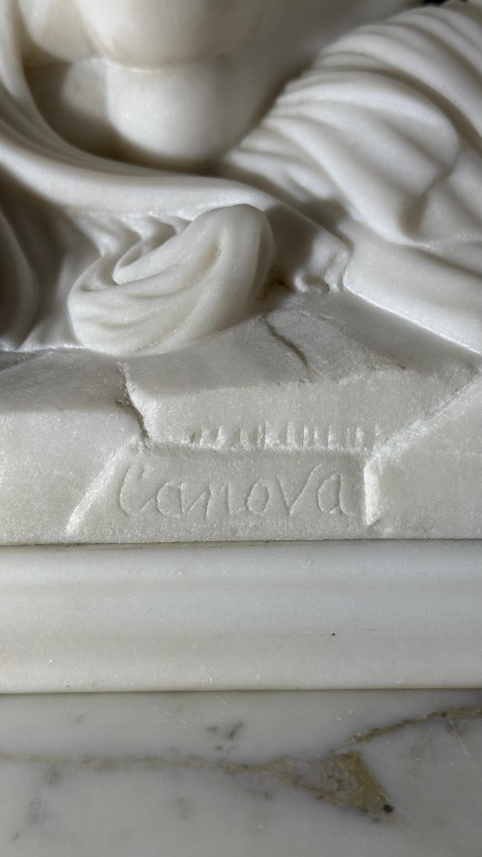 Psiche ravvivata dal Bacio d'Amore, opera italiana scolpita a mano, Marmo Bianco Carrara-photo-1