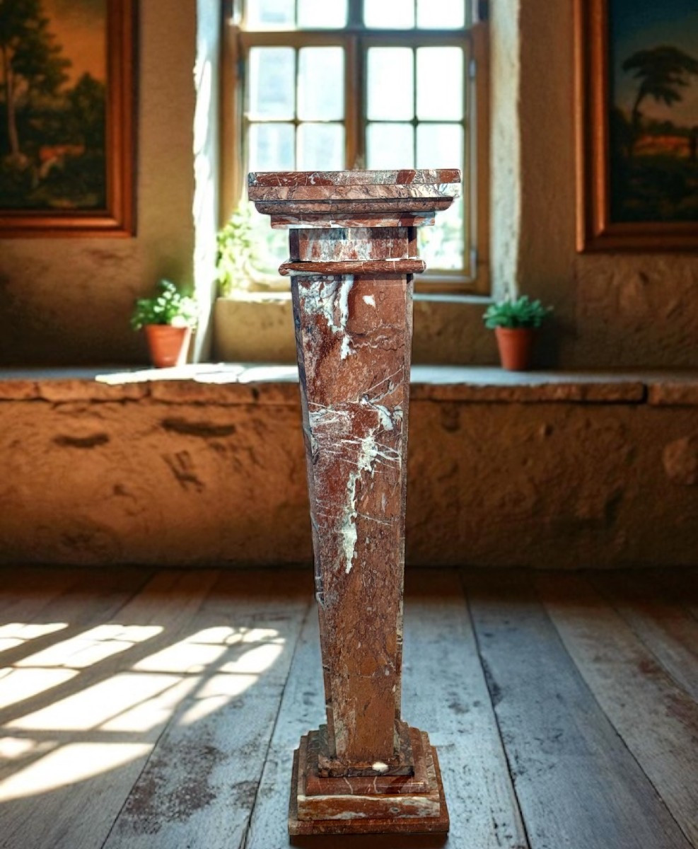 Colonna in Marmo Rosso 