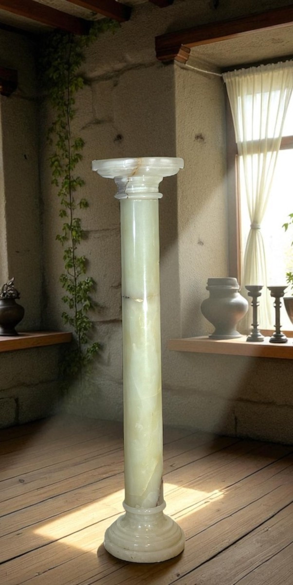 Colonna in Onice Bianco