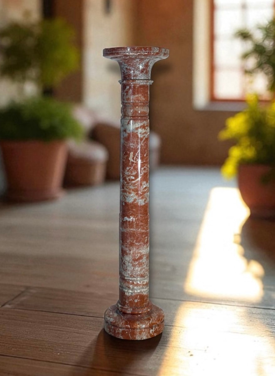 Colonna in Marmo Rosso 