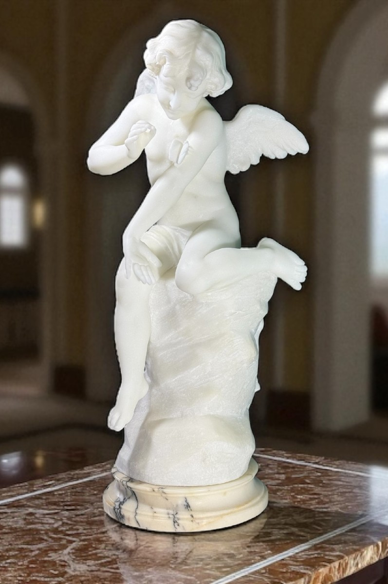 Statua raffigurante un angioletto felice che gioca con una farfalla, Marmo di Carrara, Pugi-photo-4