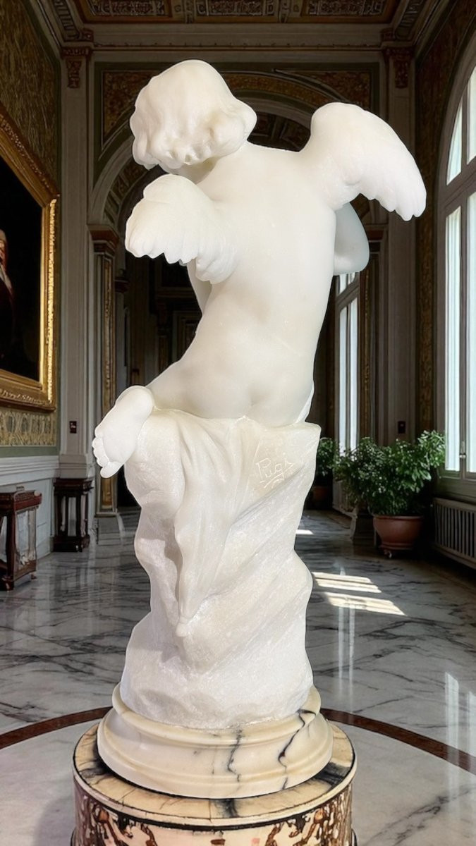 Statua raffigurante un angioletto felice che gioca con una farfalla, Marmo di Carrara, Pugi-photo-3