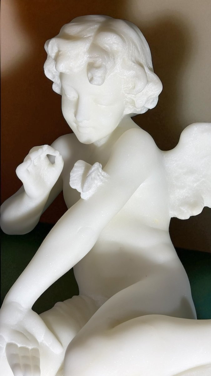 Statua raffigurante un angioletto felice che gioca con una farfalla, Marmo di Carrara, Pugi-photo-5