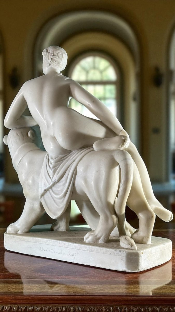 Statua raffigurante Arianna con la Pantera, Marmo Bianco Statuario di Carrara -photo-3