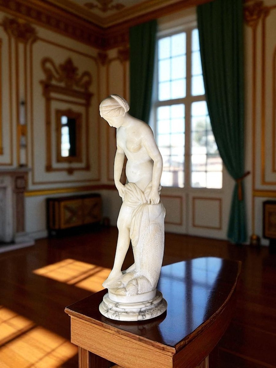 Statua Bagnante Nuda, dal modello di Etienne-Maurice Falconet, Marmo -photo-2