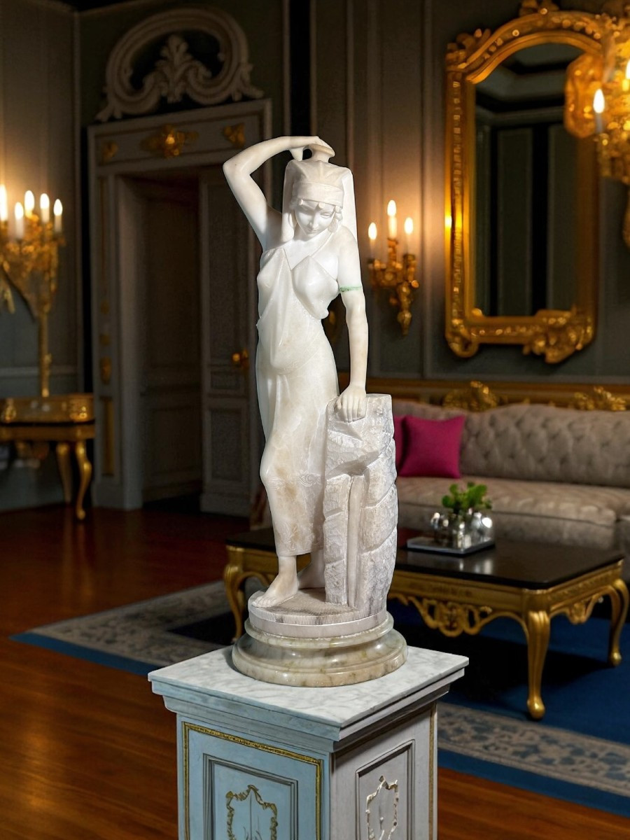 Statua giovane fanciulla con Anfora, Marmo Bianco Statuario di Carrara 