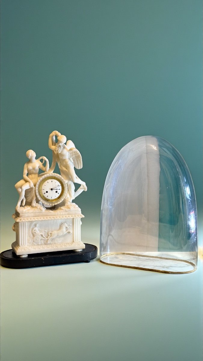 Orologio Neoclassico con sculture Mitologiche in Marmo Bianco Statuario di Carrara -photo-2