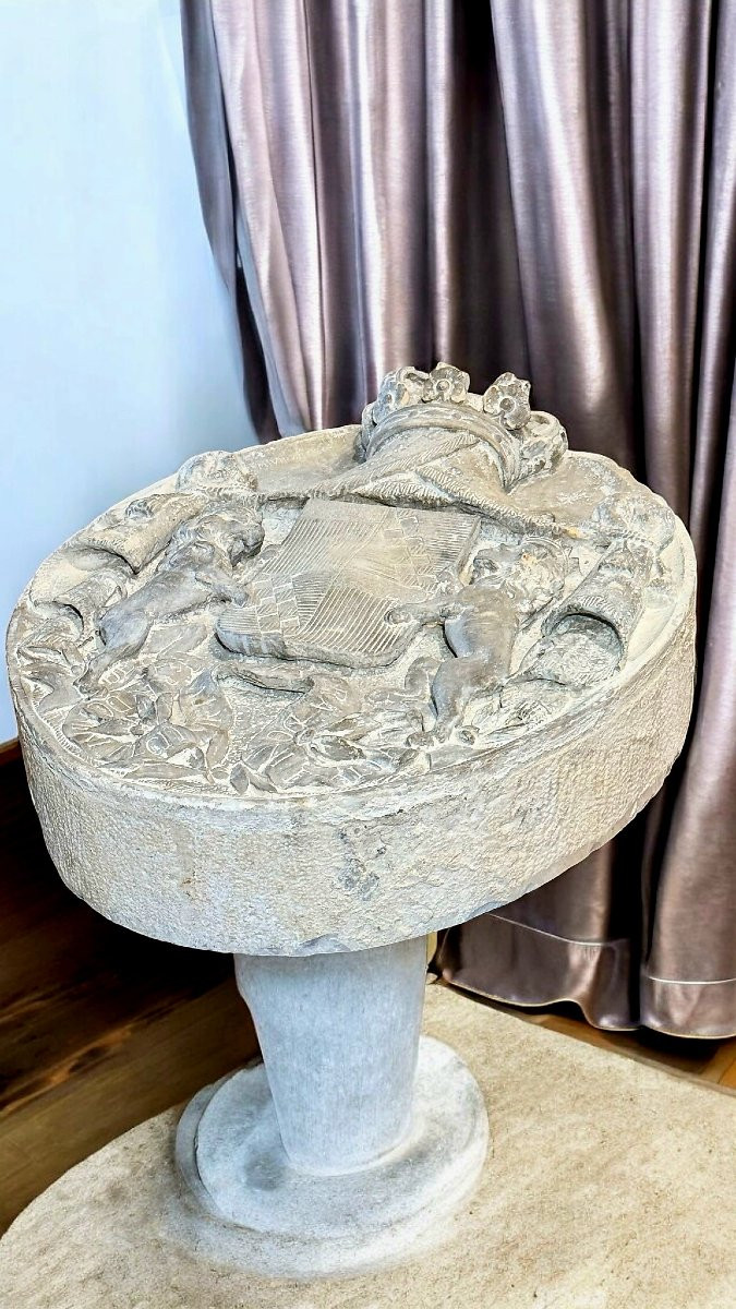 Stemma Nobiliare dei Principi di Ventimiglia, Marmo Bianco statuario di Carrara -photo-3