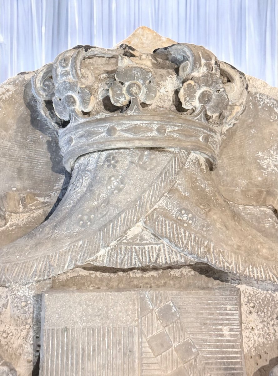 Stemma Nobiliare dei Principi di Ventimiglia, Marmo Bianco statuario di Carrara -photo-8