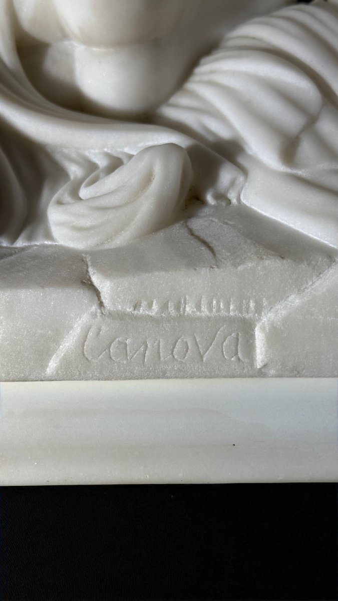 Gruppo scultoreo raffigurante Psiche ravvivata dal bacio d'amore, Marmo Bianco di Carrara -photo-2