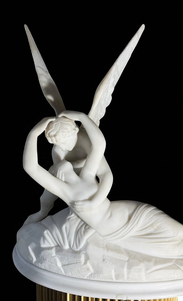 Gruppo scultoreo raffigurante Psiche ravvivata dal bacio d'amore, Marmo Bianco di Carrara -photo-4