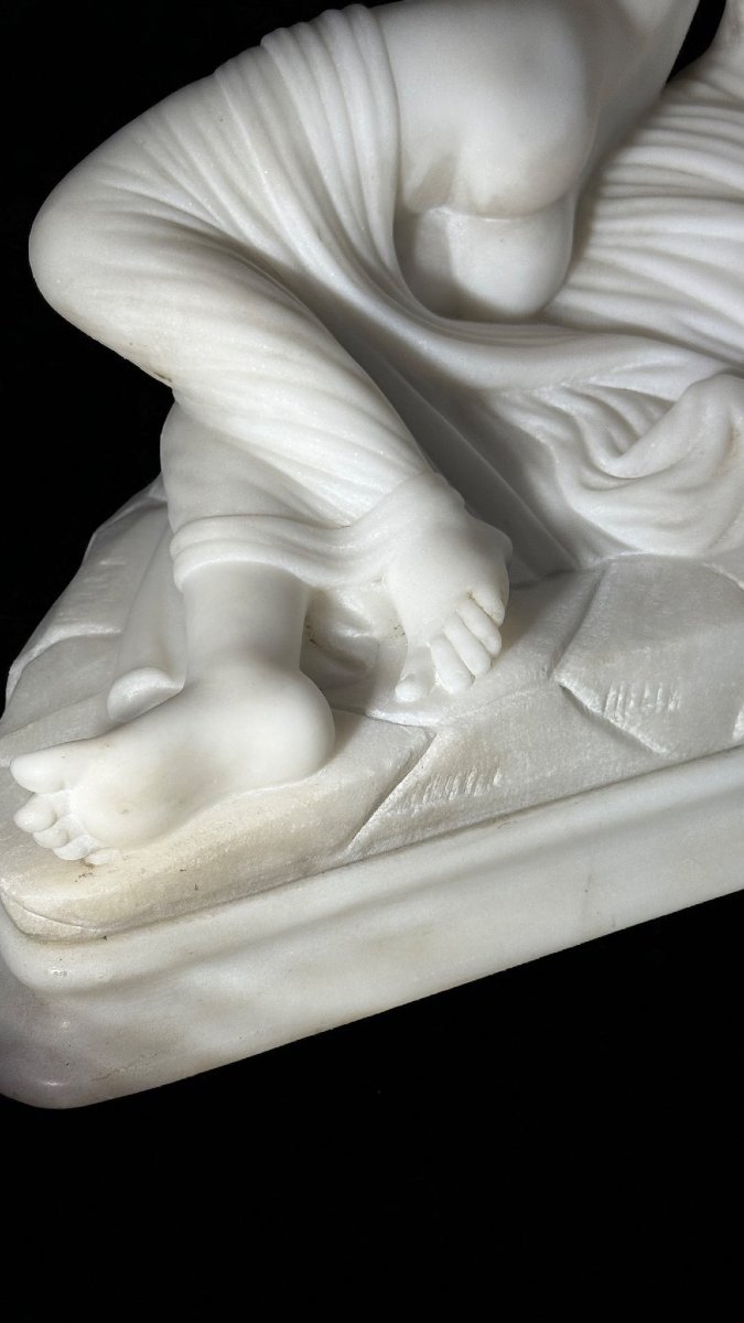 Gruppo scultoreo raffigurante Psiche ravvivata dal bacio d'amore, Marmo Bianco di Carrara -photo-5