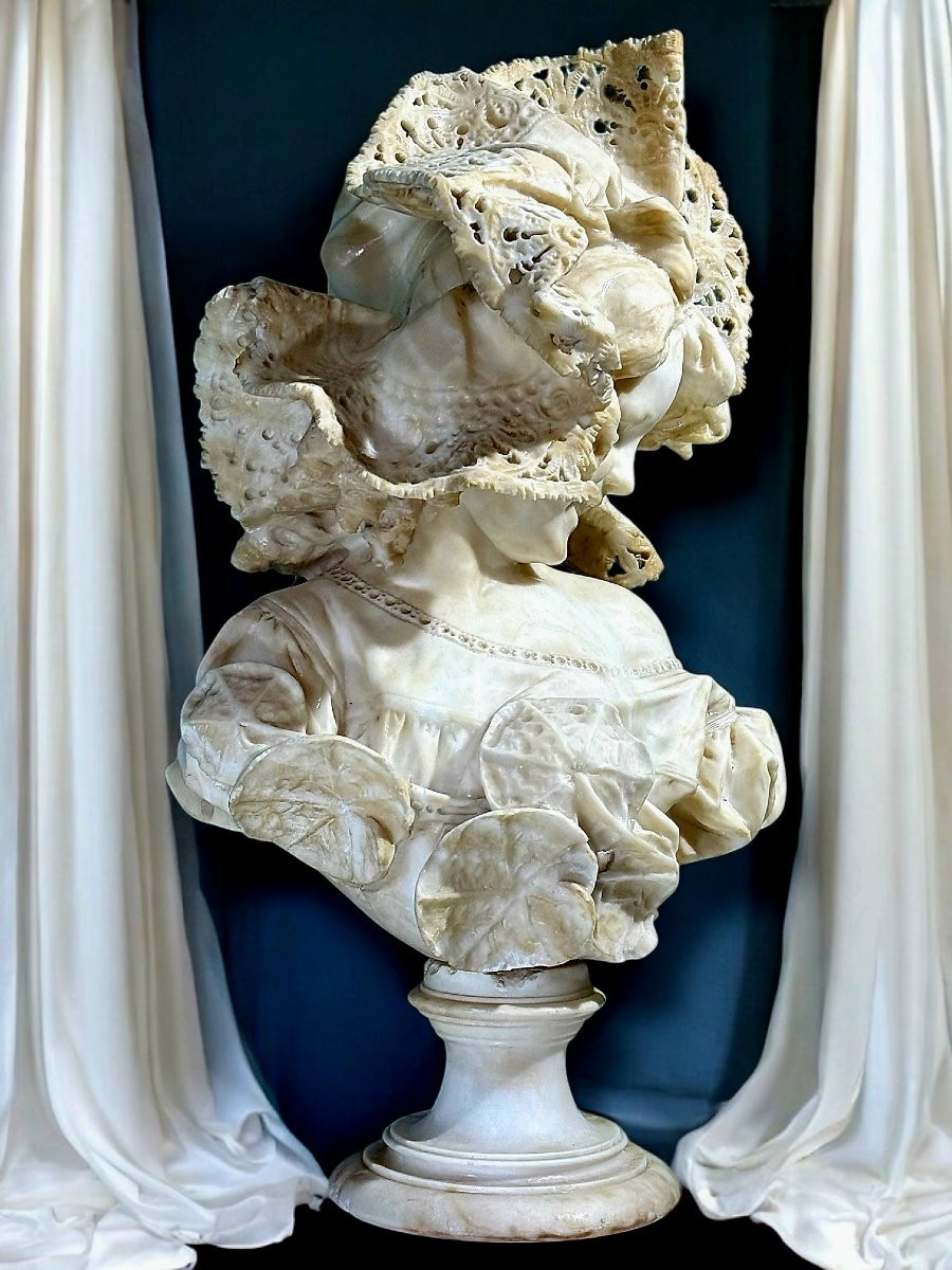 Busto fanciulla con Cappello di Pizzo, Marmo Bianco statuario di Carrara -photo-6
