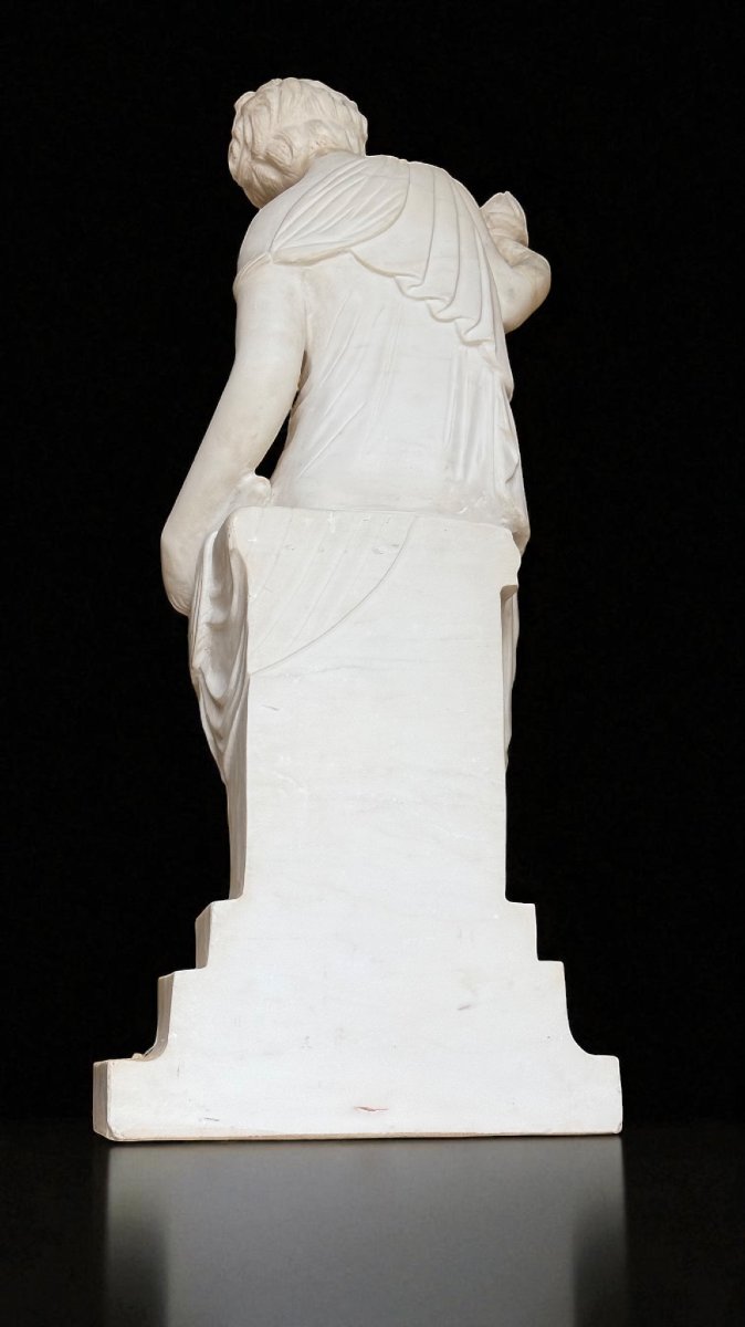 Statua raffigurante una giovane fanciulla classica, Marmo Bianco statuario di Carrara -photo-4