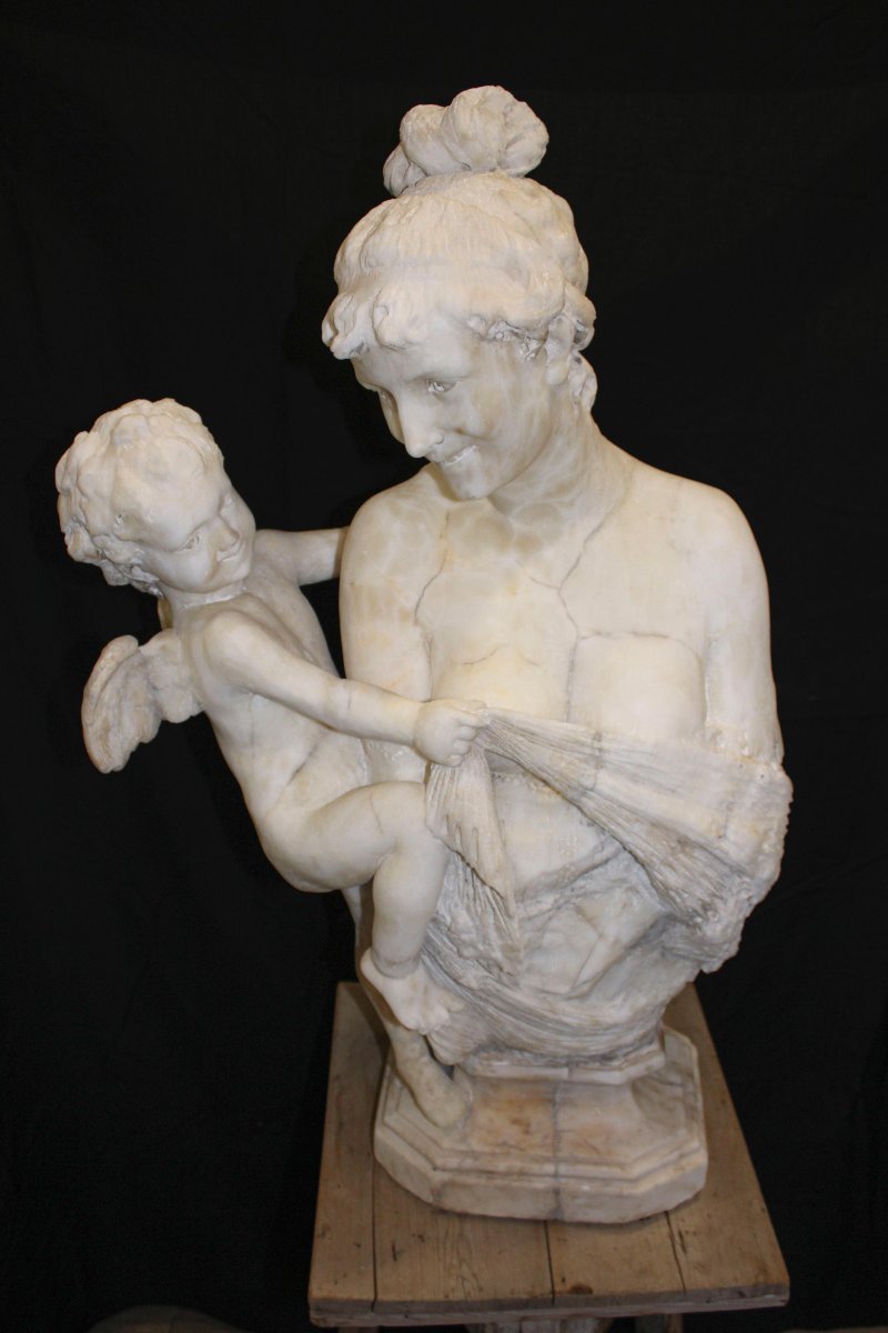 Statua Fanciulla con Eros, Marmo Bianco statuario di Carrara -photo-2