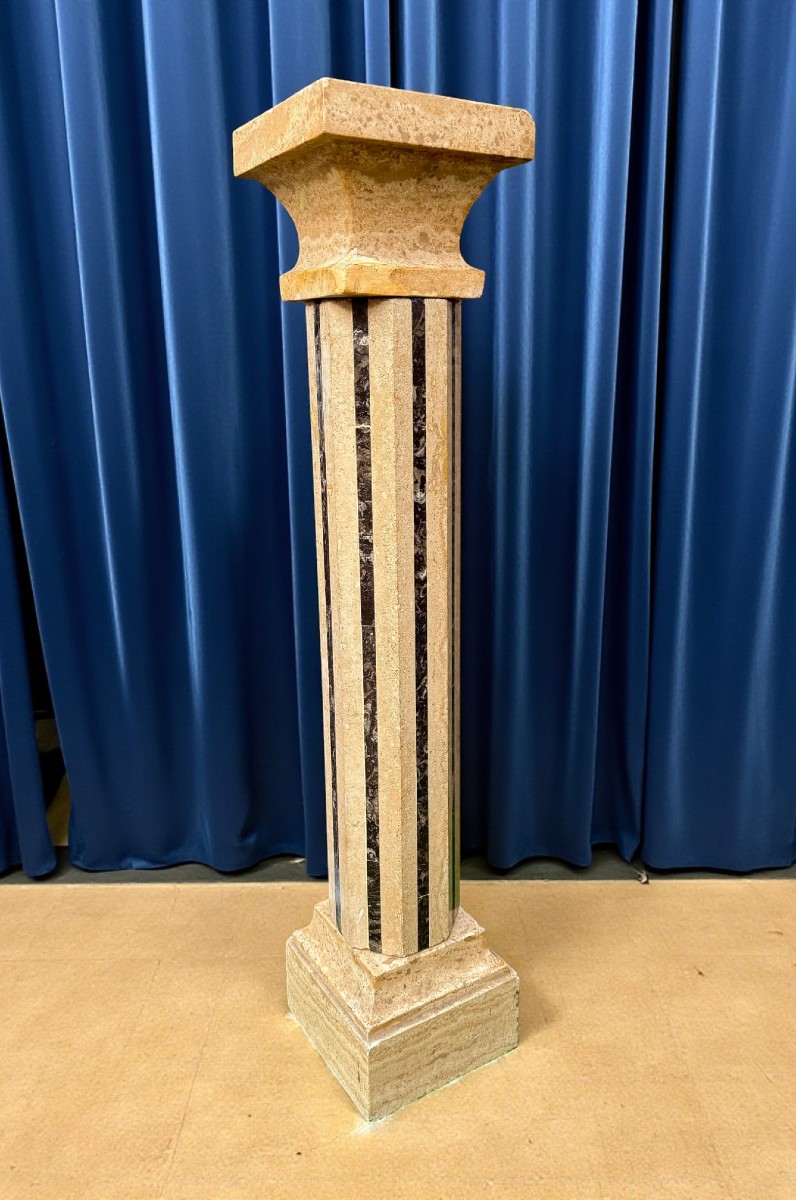 Colonna in Marmo Travertino e Marmo Nero 
