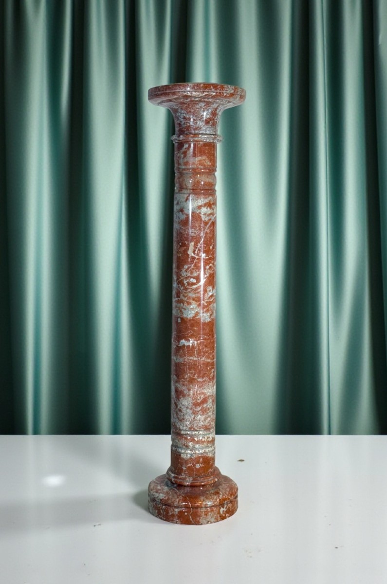 Colonna in Marmo Rosso 