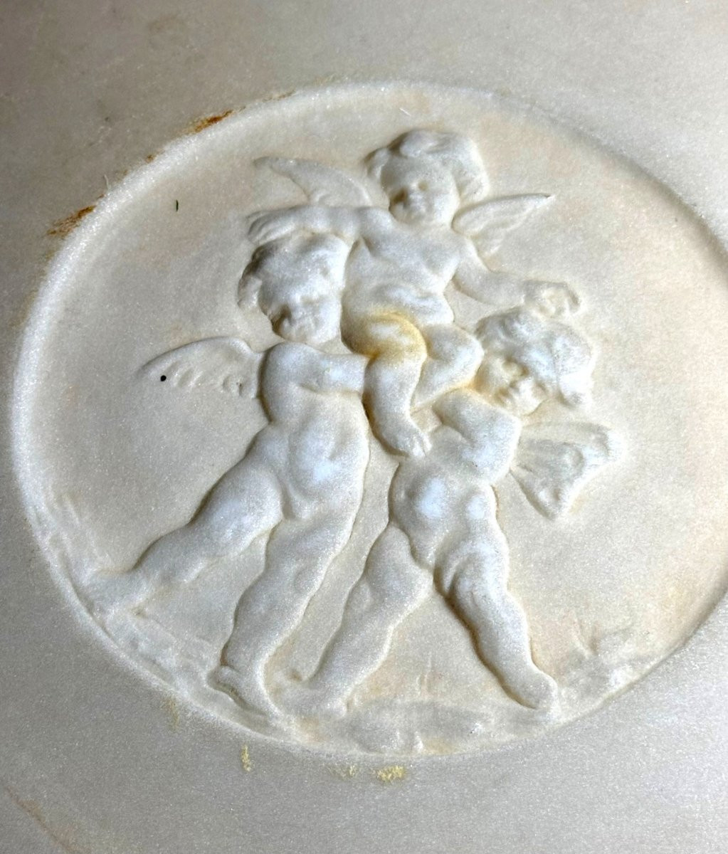 Tavolo ottagonale decorato con foglie e cigni, in Marmo Bianco Statuario di Carrara,  Parigi-photo-3