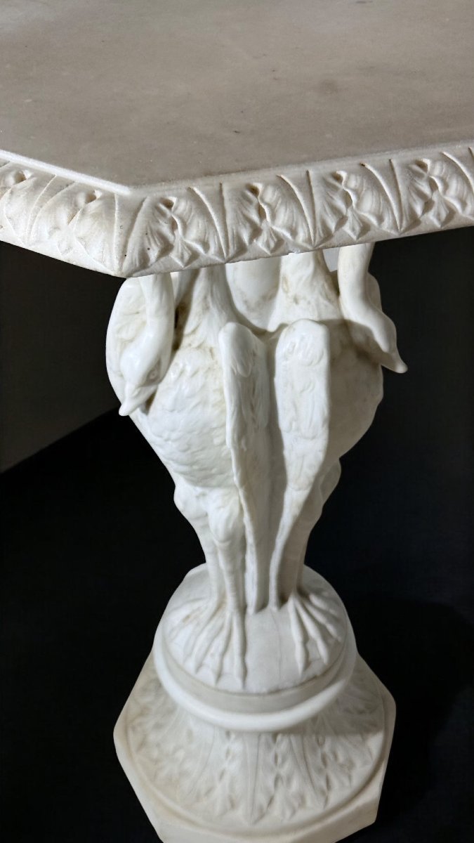 Tavolo ottagonale decorato con foglie e cigni, in Marmo Bianco Statuario di Carrara,  Parigi-photo-6