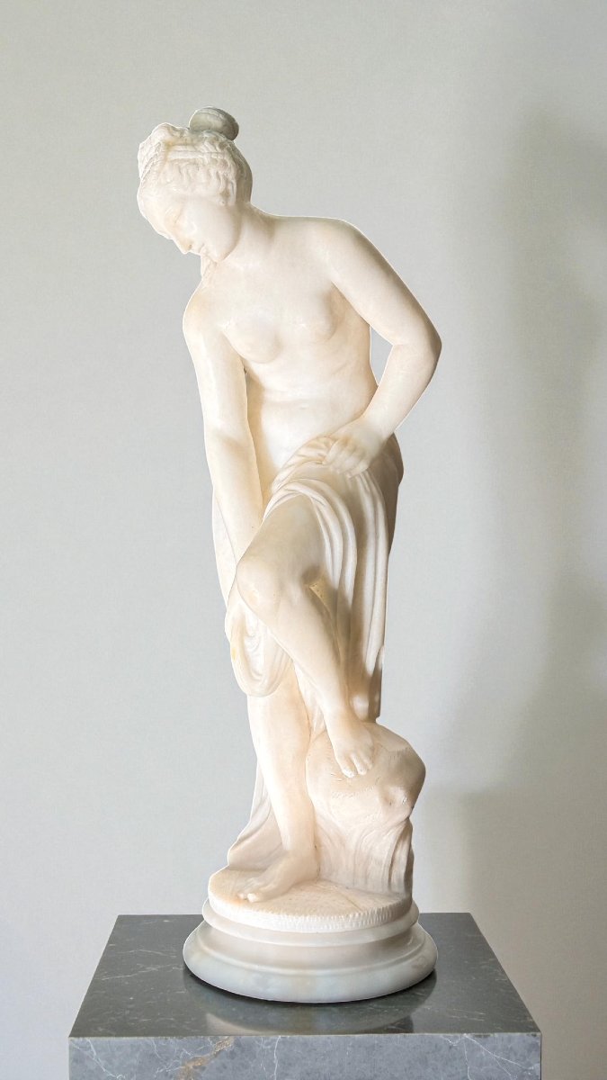 Statua Bagnante tratta dal modello di Christophe-Gabriel Allegrain, Marmo Carrara -photo-3