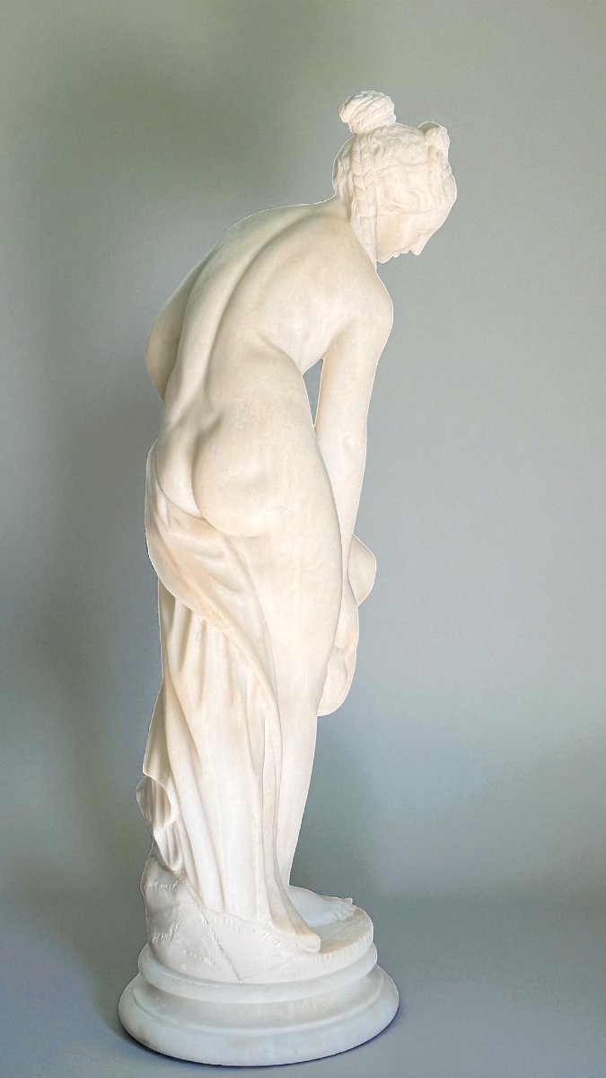Statua Bagnante tratta dal modello di Christophe-Gabriel Allegrain, Marmo Carrara -photo-4