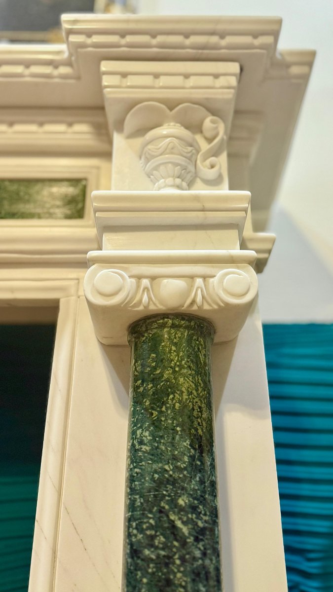 Cornice Camino in Marmo Bianco Statuario di Carrara e Verde Alpi -photo-2