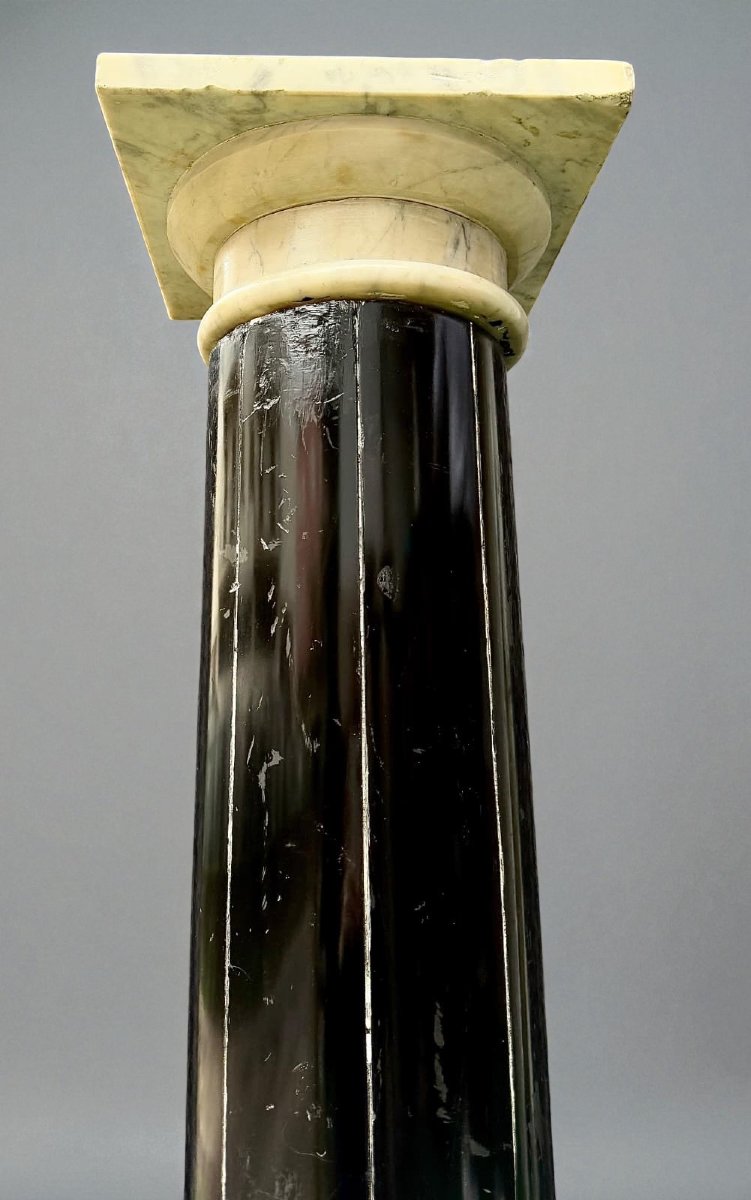 Colonna in Marmo Nero e Marmo Bianco Carrara -photo-6