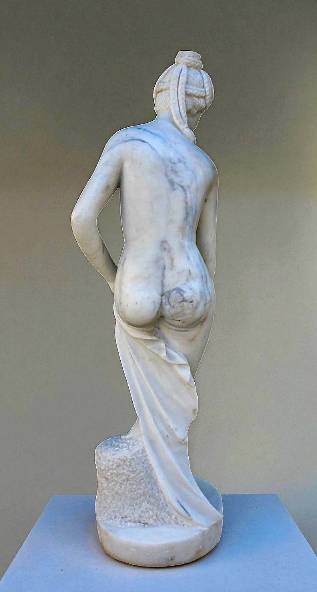 Statua Bagnante, dal modello di Christophe Gabriel Allegrain, Marmo Bianco di Carrara -photo-2