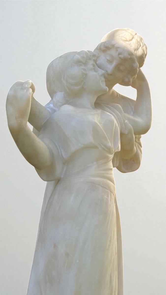 Gruppo scultoreo Coppia di Fanciulli Innamorati che Danzano, Marmo -photo-4