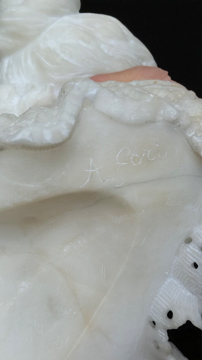 Busto raffigurante Dama con Fiori ed Abito di Pizzo , Affortunato GORI, Marmo Carrara -photo-2