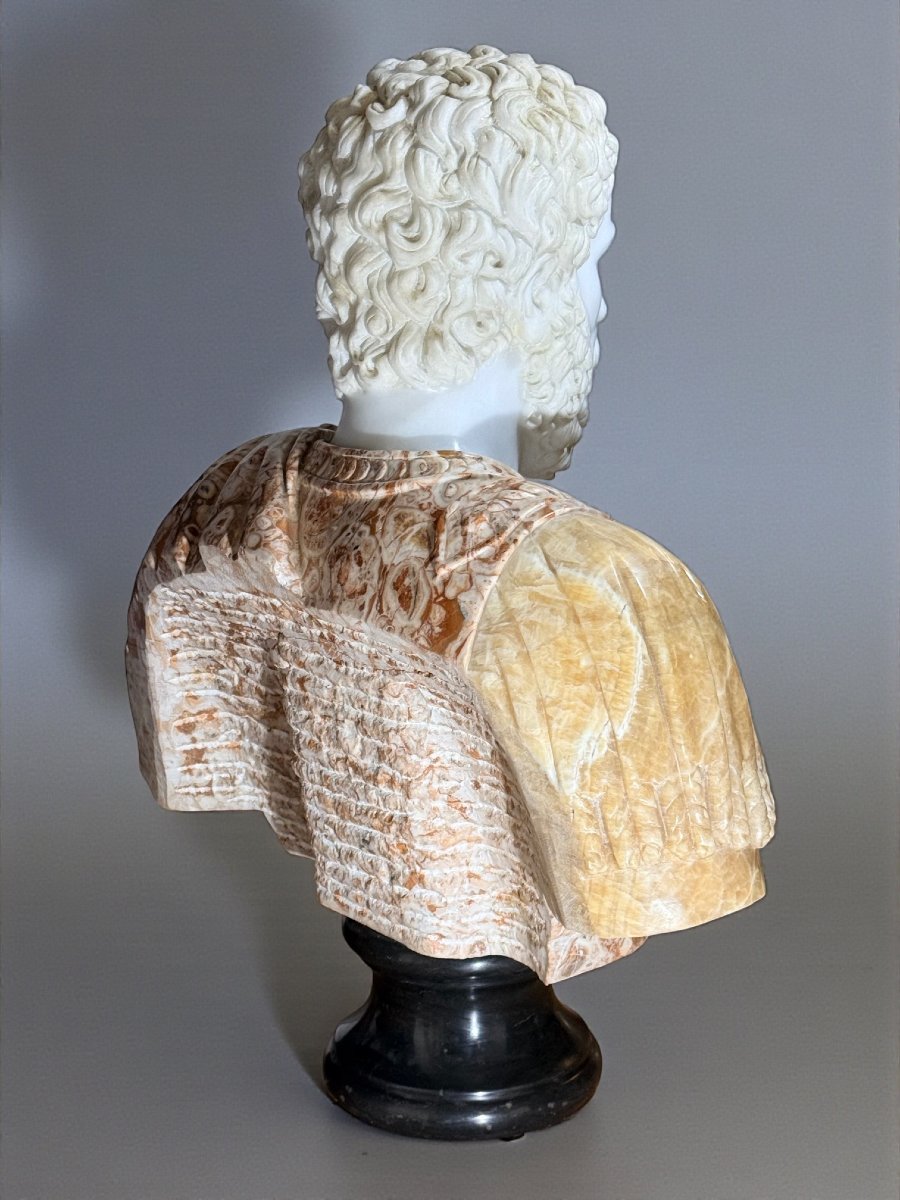 Busto raffigurante Imperatore Adriano, marmi rari -photo-4
