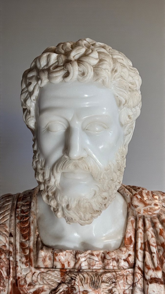 Busto raffigurante Imperatore Adriano, marmi rari -photo-4