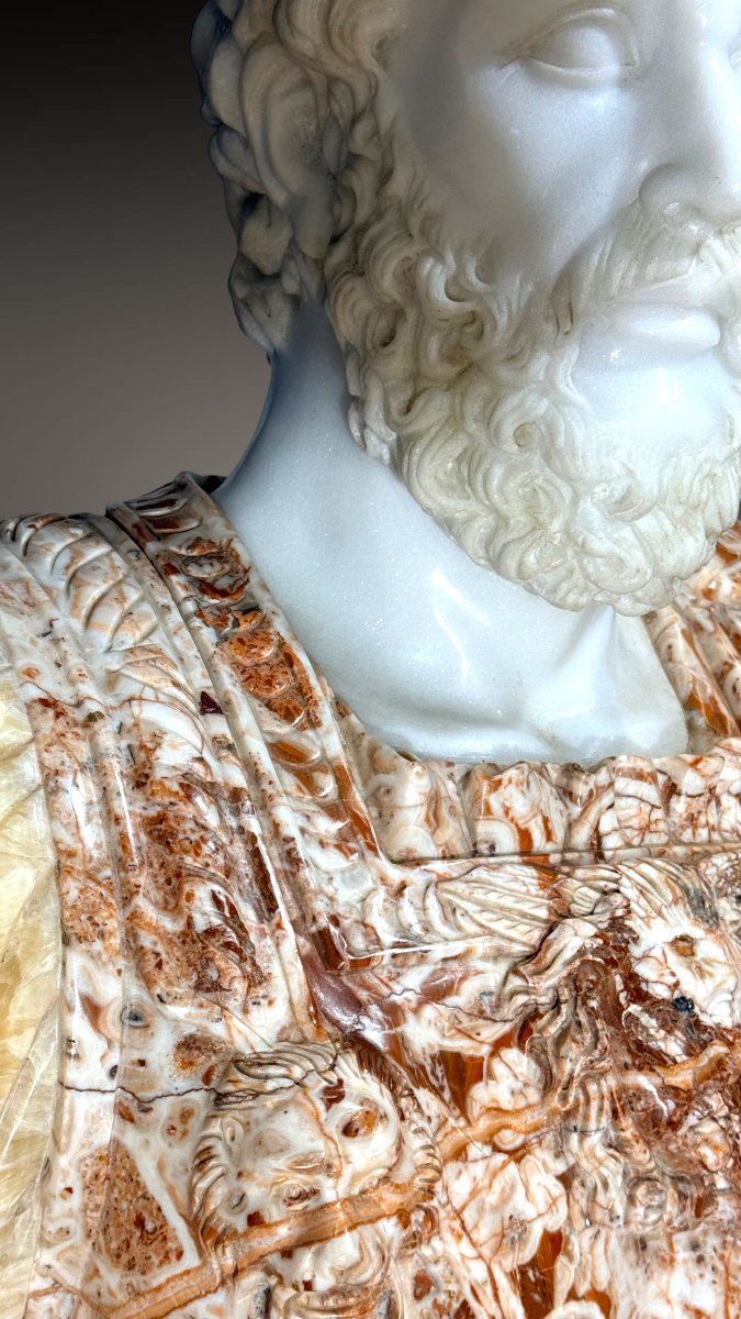 Busto raffigurante Imperatore Adriano, marmi rari -photo-8