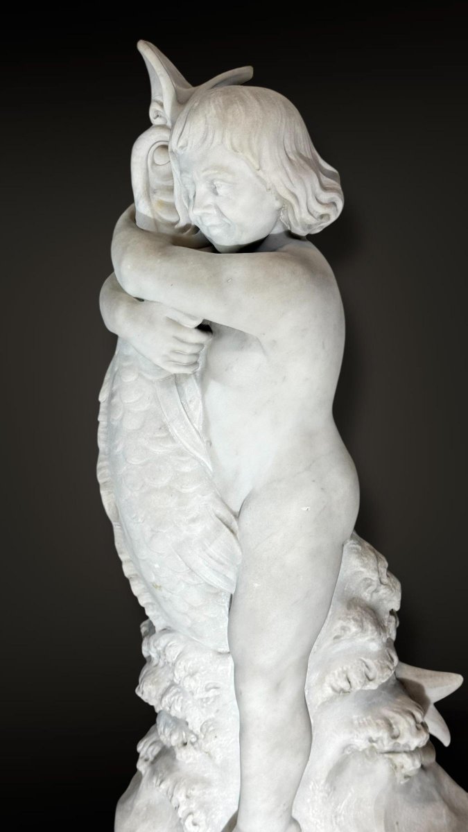 Statua raffigurante Fanciullo sorridente -photo-3